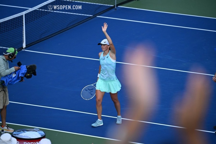 探讨国足为 探讨国足为