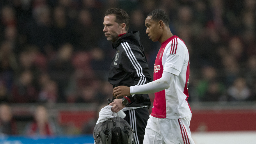 年轻后卫贾 年轻后卫贾