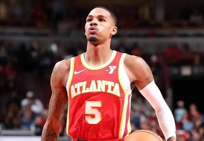 表现起伏的 表现起伏的